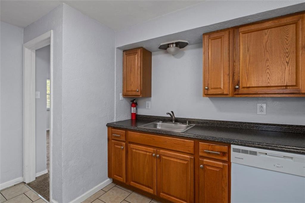 11130 Frankstown Road Pittsburgh, PA 15235 - Photo 18 of 25