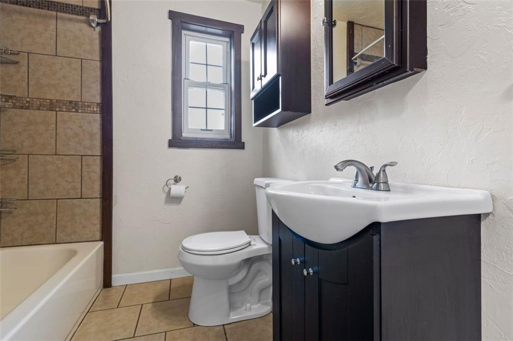 11130 Frankstown Road Pittsburgh, PA 15235 - Photo 19 of 25