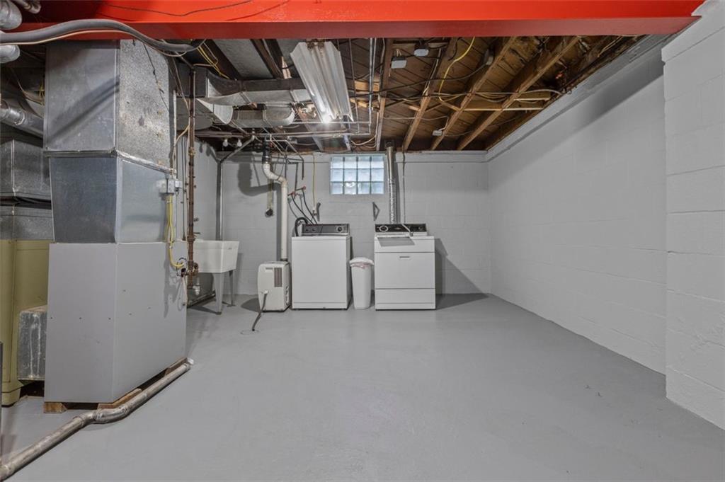 11130 Frankstown Road Pittsburgh, PA 15235 - Photo 23 of 25