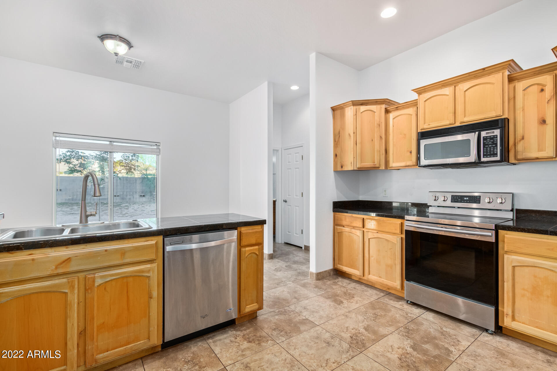 2583 South Cortez Road Apache Junction, AZ 85119 - Photo 13 of 31 0023-23 - Cortez