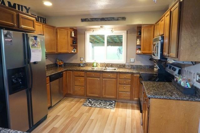 5517 Gilbert Road Centerburg, OH 43011 - Photo 4 of 19 Gallery Image 4