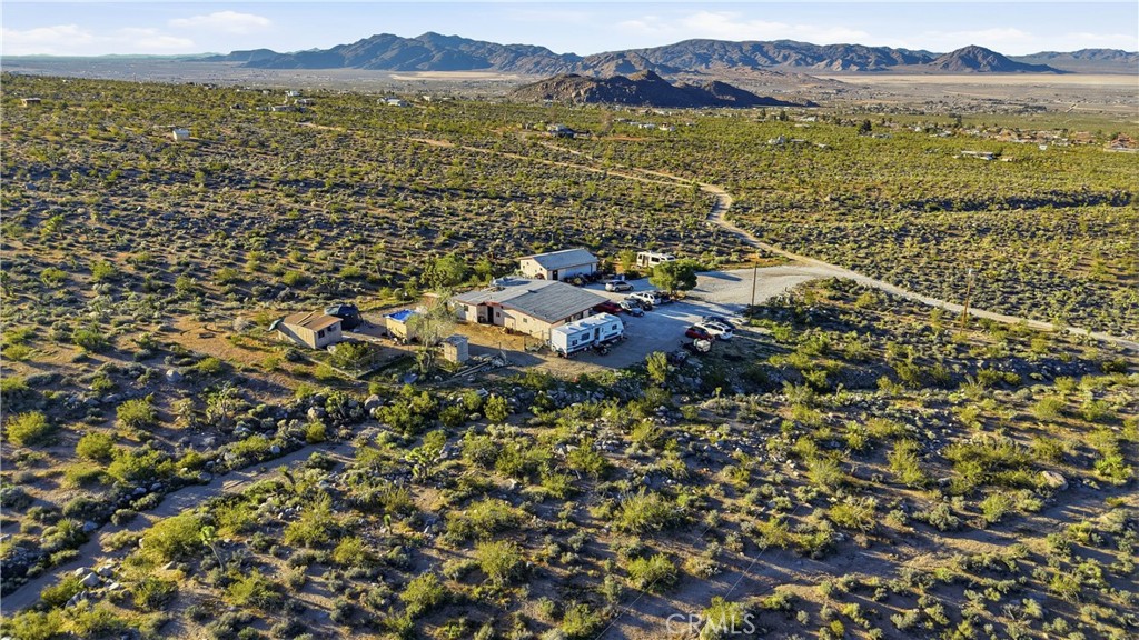 32787 Jagadon Road Lucerne Valley, CA 92356 - Photo 27 of 32 a view of lake and mountain