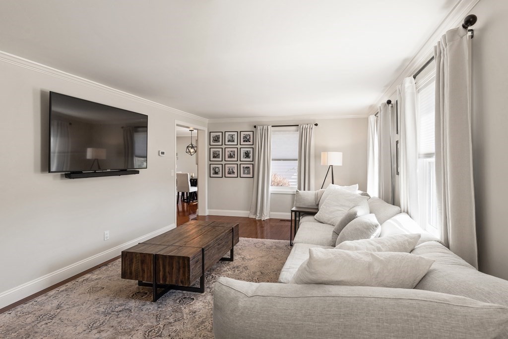 35 White Sisters Way Canton, MA 02021 - Photo 7 of 30