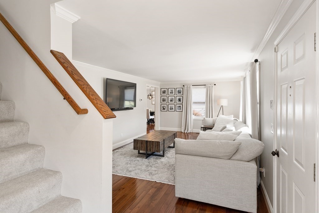 35 White Sisters Way Canton, MA 02021 - Photo 10 of 30