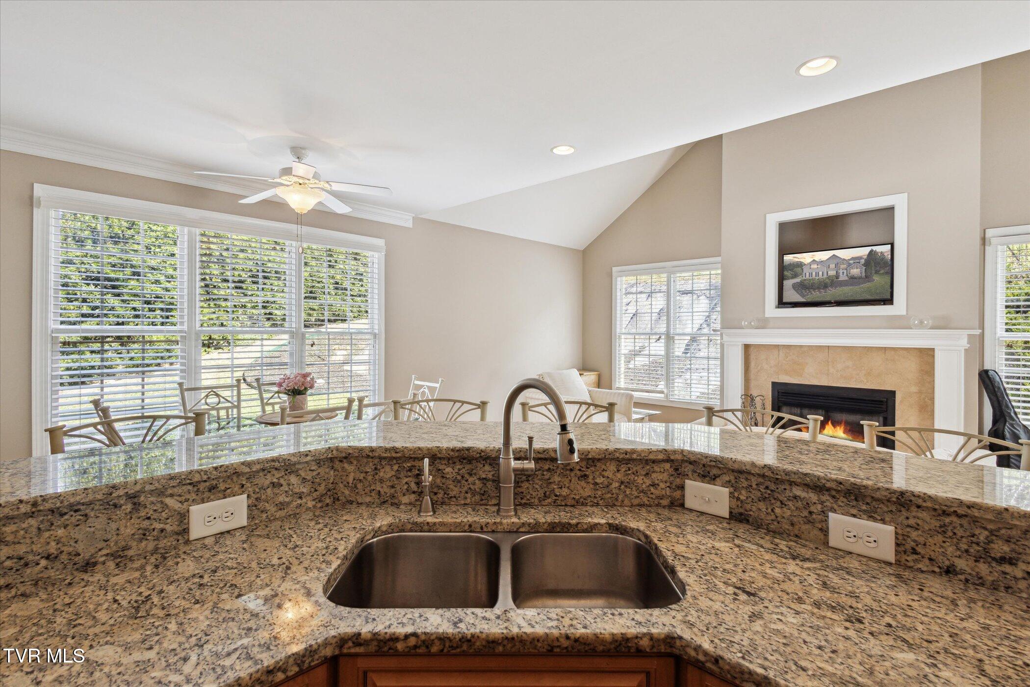 128 Reed Circle Johnson City, TN 37601 - Photo 17 of 43 18-128-Reed-Cir-Johnson-City-TN-37601-Wi