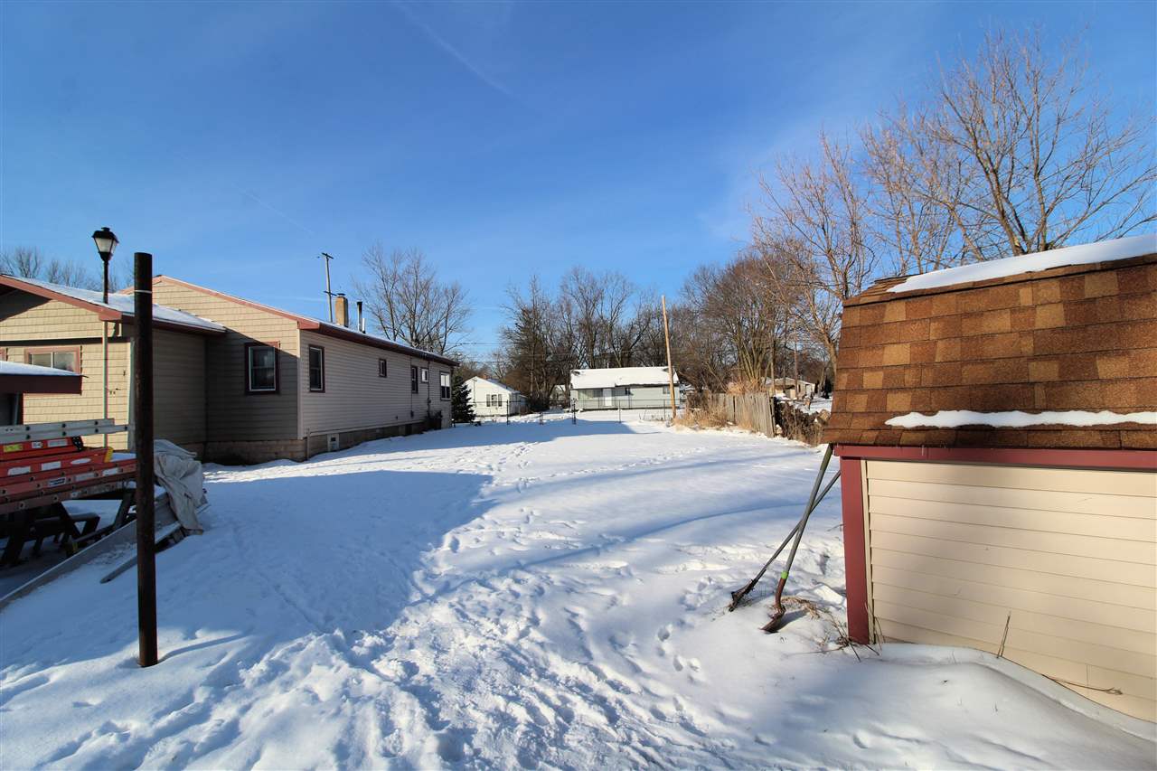 4156 Hunter Road Flint, MI 48504 - Photo 6 of 16 50004090-5.JPG