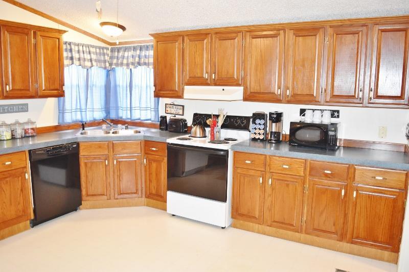 25235 Moccasin Road Amanda, OH 43102 - Photo 12 of 26