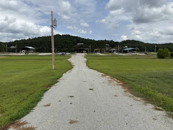 $520,000 | 188 South S River, Clifton, TN 38425