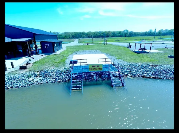 $520,000 | 188 South S River, Clifton, TN 38425