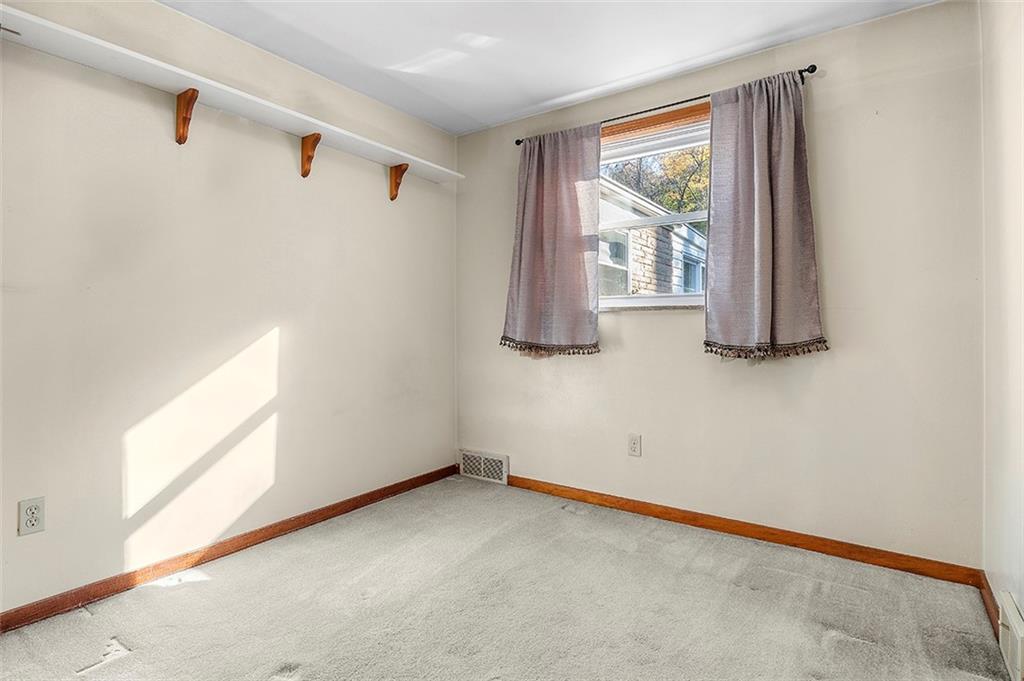 2372 Tilbrook Road Monroeville, PA 15146 - Photo 14 of 25 Gallery Image 14
