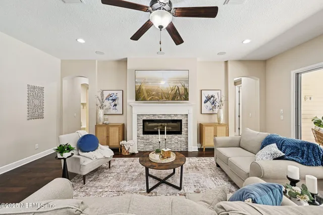 $899,900 | 2513 Riley Oaks Trail, Jacksonville, FL 32223