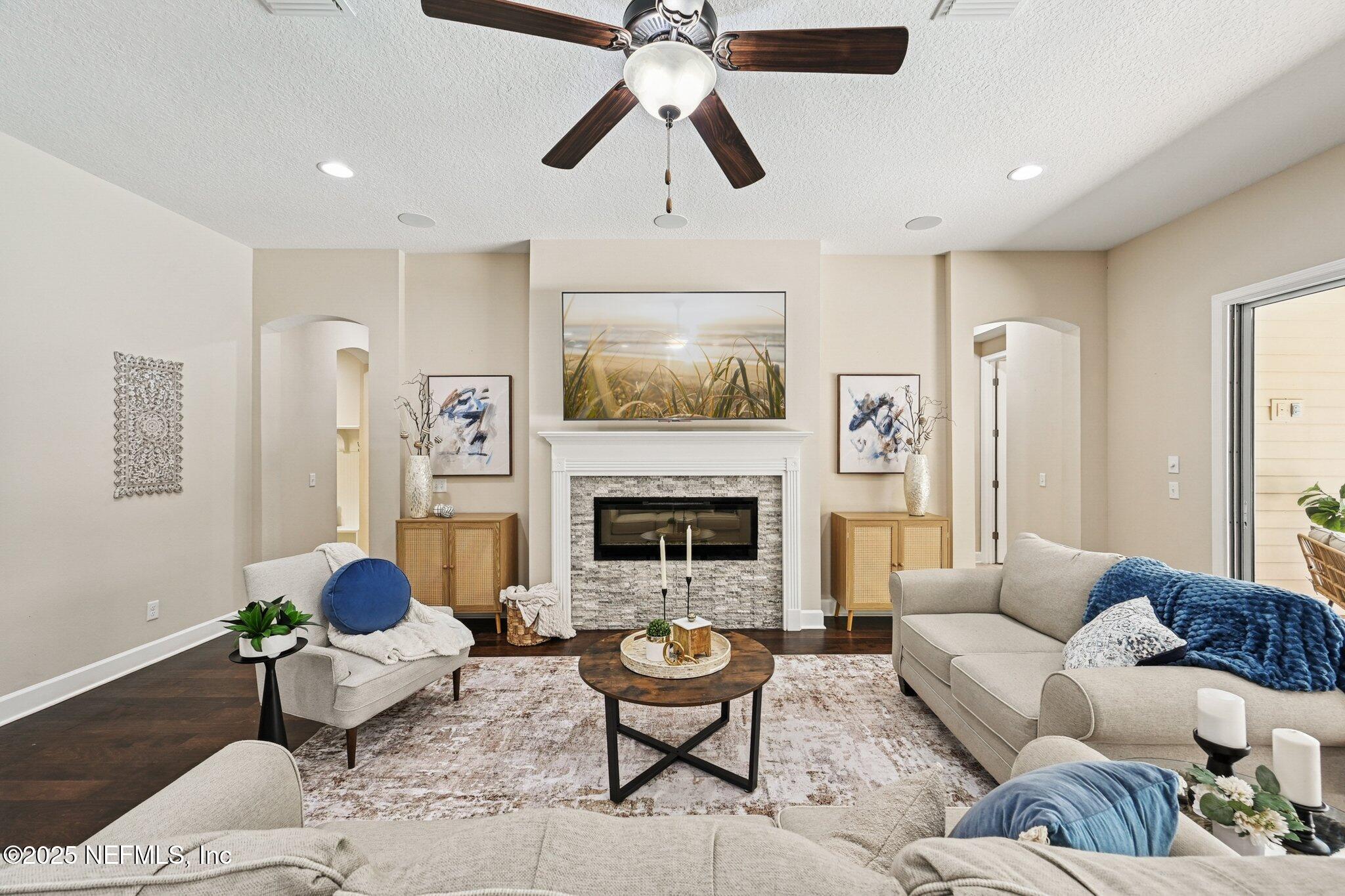 2513 Riley Oaks Trail Jacksonville, FL 32223 - Photo 15 of 64 11-web-or-mls-Riley Oaks Trl-S0208-011