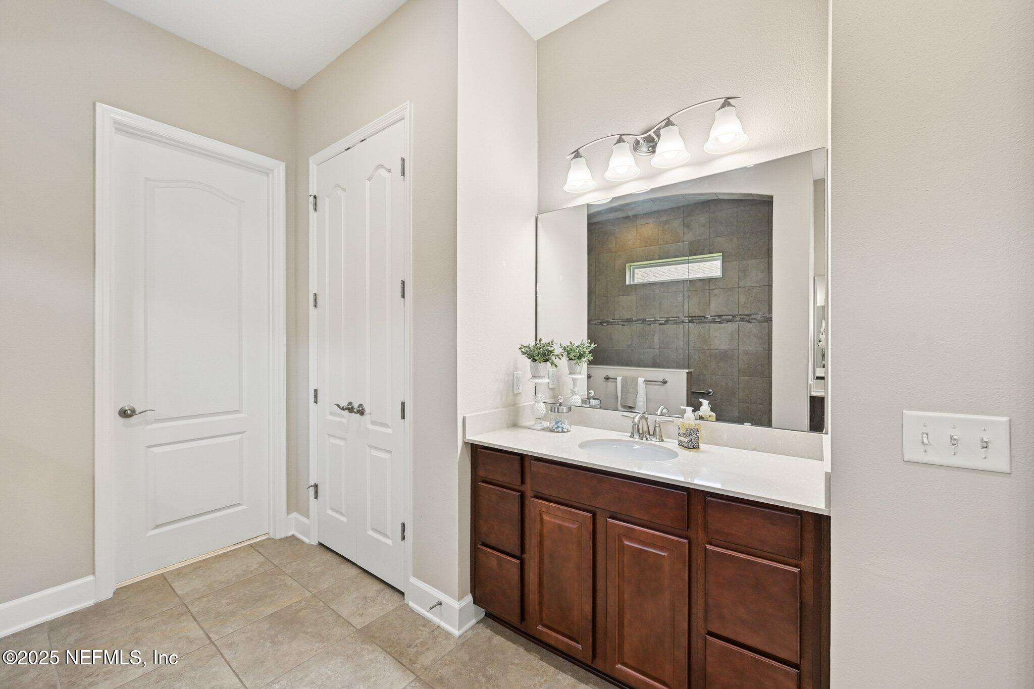 2513 Riley Oaks Trail Jacksonville, FL 32223 - Photo 31 of 64 36-web-or-mls-Riley Oaks Trl-S0208-036