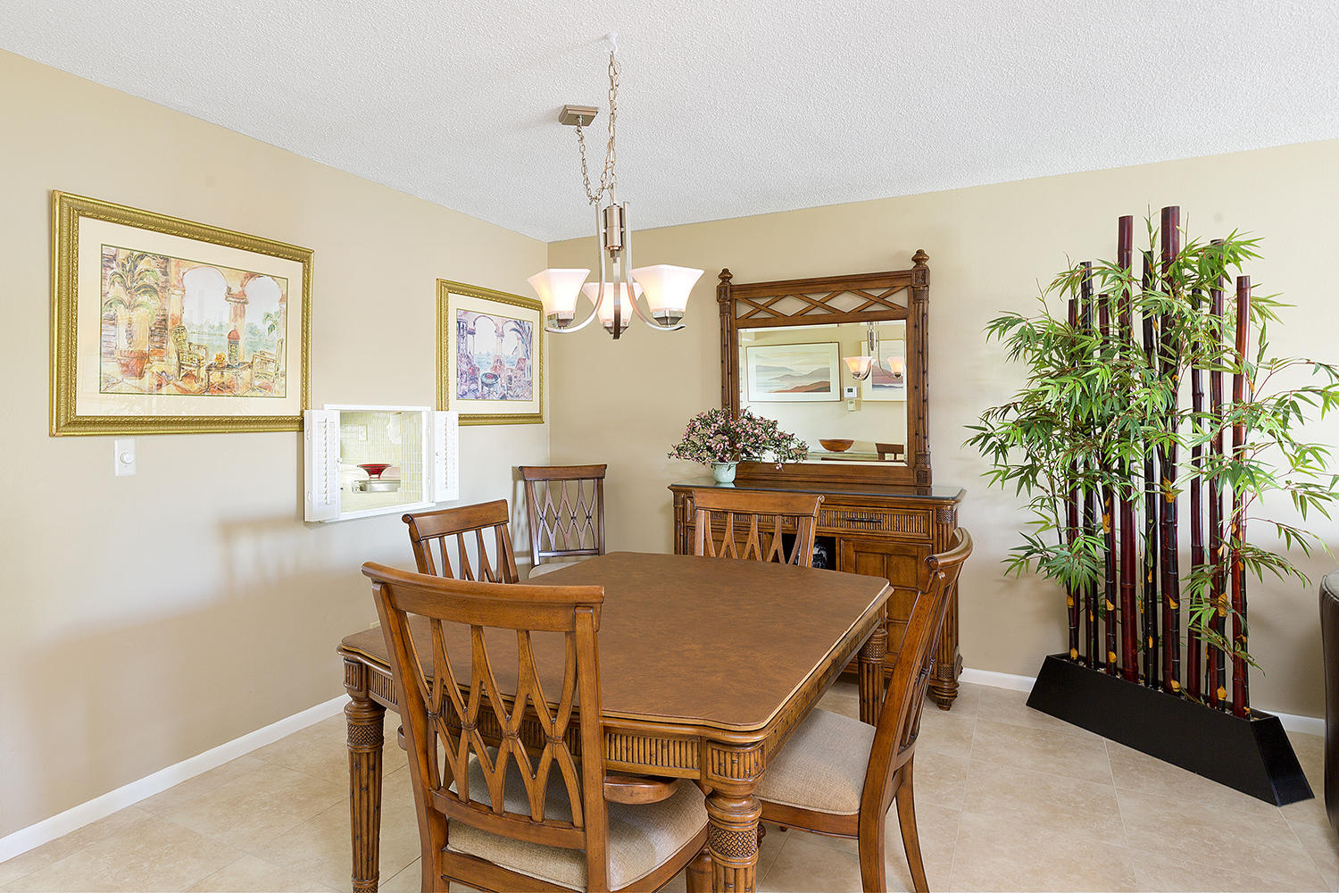 20 Southeast 13th Street, Unit C1 Boca Raton, FL 33432 - Photo 4 of 19 Dining Room