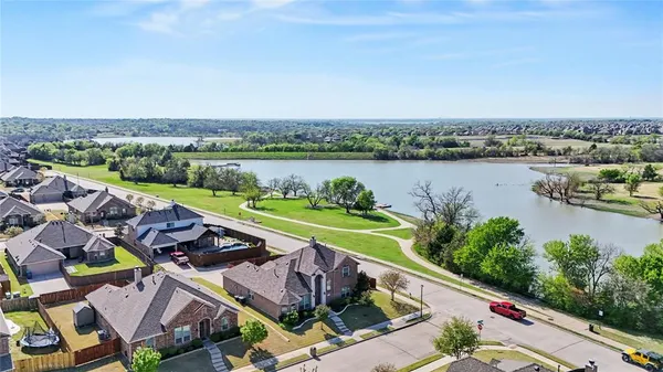 $549,500 | 1545 Lochness Court, Rockwall, TX 75087