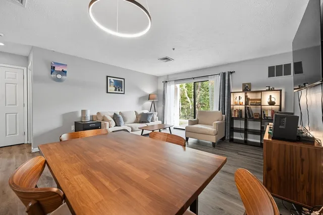 $249,000 | 36 Steeplechase Court, Unit B36, Haverhill, MA 01832