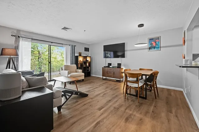 $249,000 | 36 Steeplechase Court, Unit B36, Haverhill, MA 01832