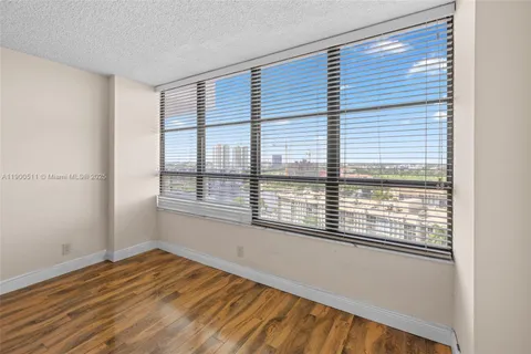 $295,000 | 600 Three Islands Boulevard, Unit 1008, Hallandale Beach, FL 33009