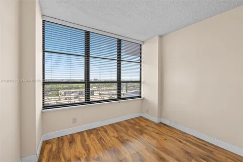 $295,000 | 600 Three Islands Boulevard, Unit 1008, Hallandale Beach, FL 33009