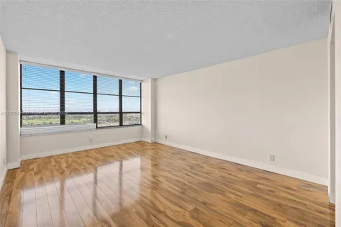 $295,000 | 600 Three Islands Boulevard, Unit 1008, Hallandale Beach, FL 33009