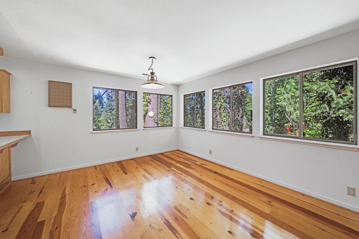 6721 Ridgeway Drive Pollock Pines, CA 95726 - Photo 8 of 37