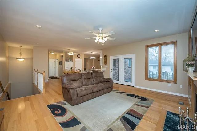 $574,900 | 51 Blackthorn Drive, Crestwood, MO 63123