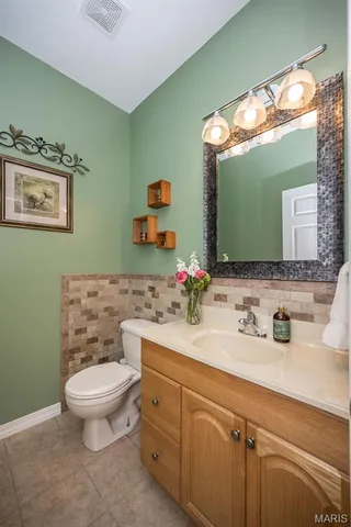 $574,900 | 51 Blackthorn Drive, Crestwood, MO 63123