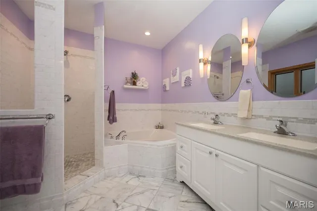 $574,900 | 51 Blackthorn Drive, Crestwood, MO 63123