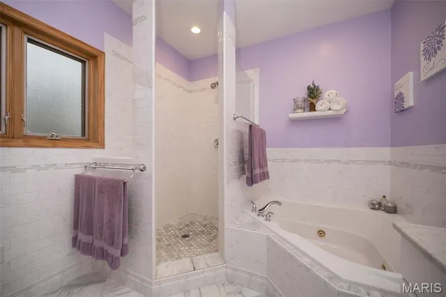 $574,900 | 51 Blackthorn Drive, Crestwood, MO 63123