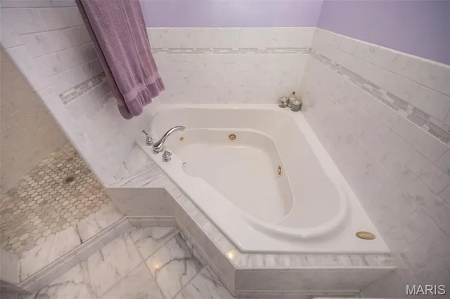 $574,900 | 51 Blackthorn Drive, Crestwood, MO 63123