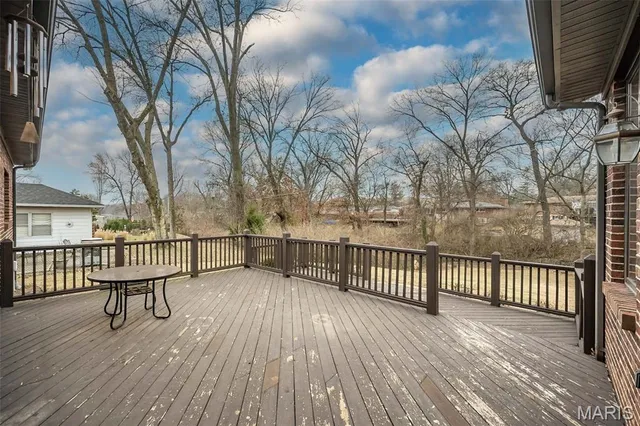 $574,900 | 51 Blackthorn Drive, Crestwood, MO 63123