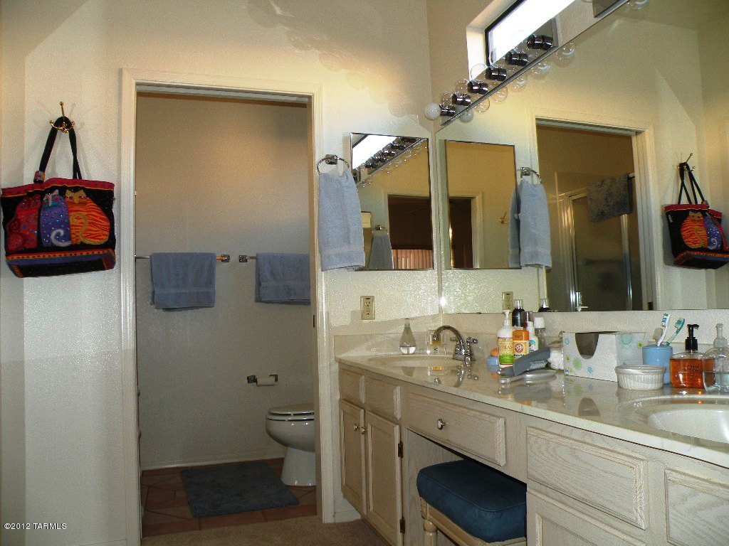 4895 South View Ridge Drive Green Valley, AZ 85622 - Photo 14 of 23