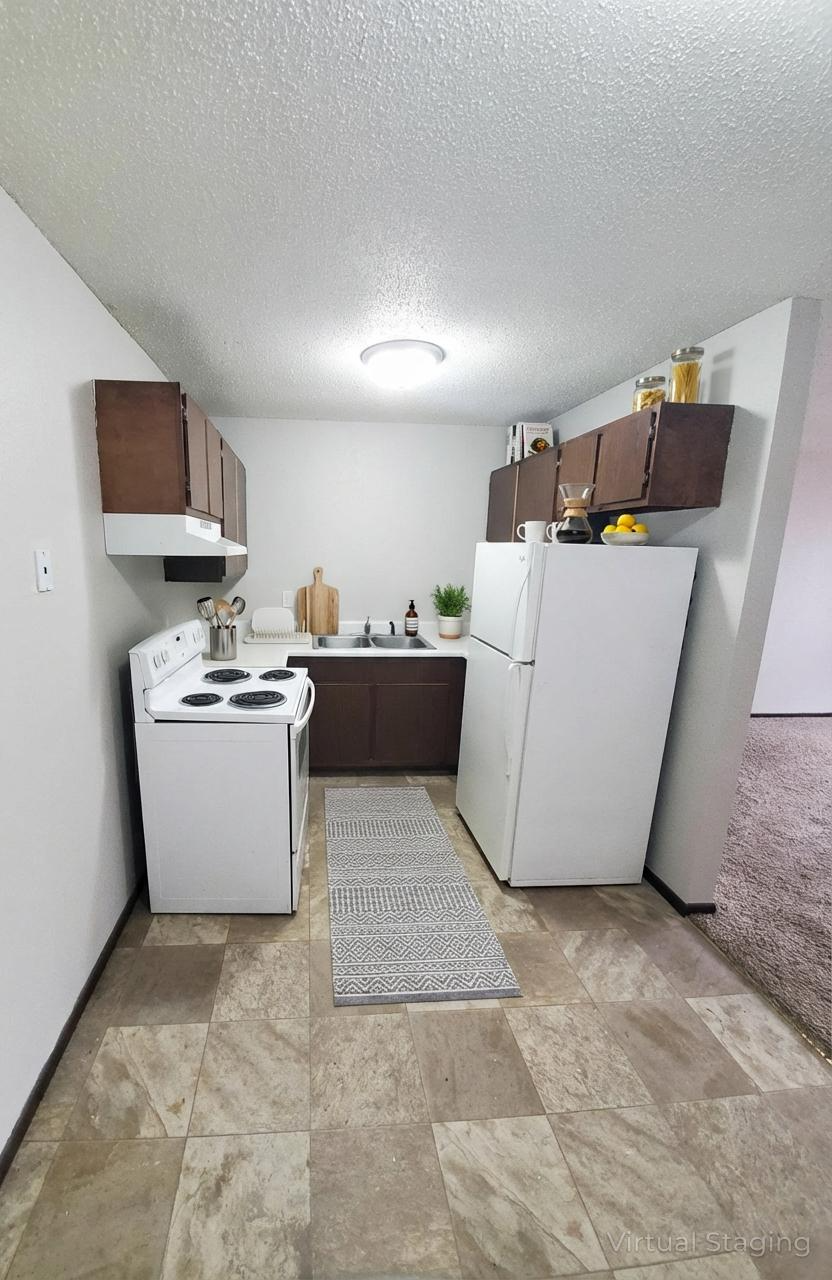 725 South 9th Street, Unit 6 Bird Island, MN 55310 - Photo 2 of 16