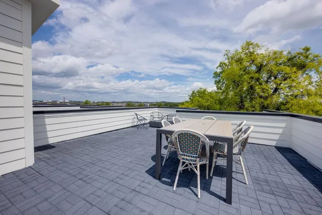 a view of outdoor space yard and patio