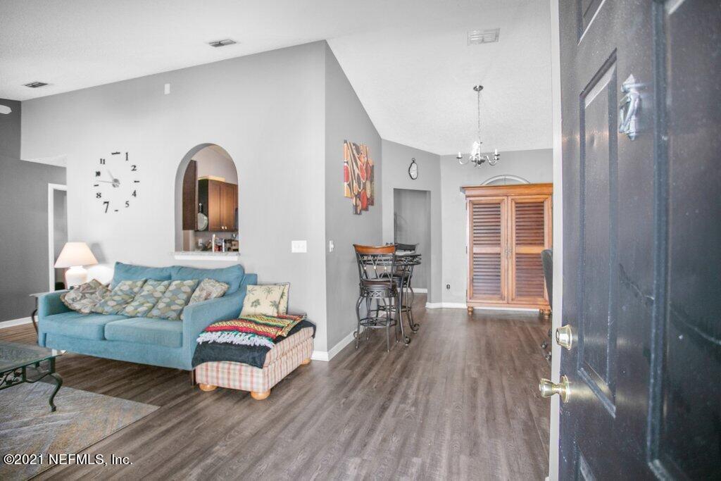 937 Gavagan Road Jacksonville, FL 32233 - Photo 7 of 28 937 Gavagan (7).jpg-SMALL
