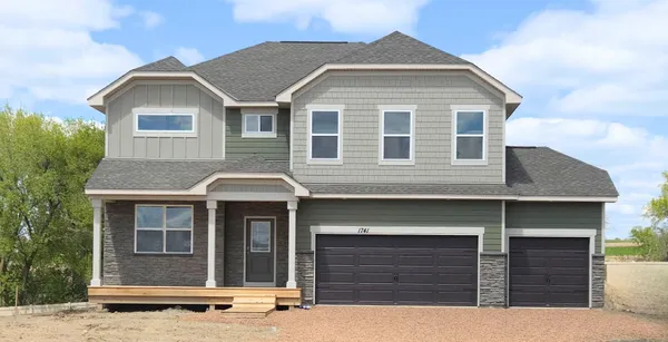 $586,490 | 1741 Oak Creek Pass, Chaska, MN 55318