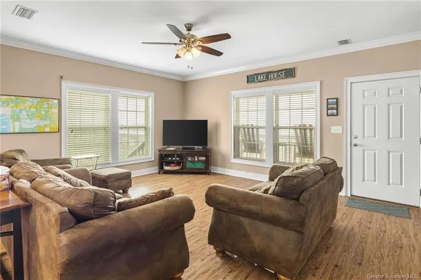 $295,000 | 461 Lake Breeze Road, Hackberry, LA 70645