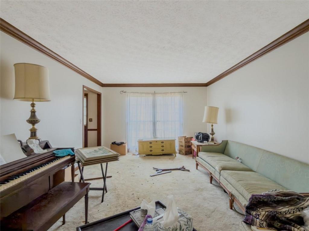 4736 Bridgewater Drive Southwest Lilburn, GA 30047 - Photo 5 of 27