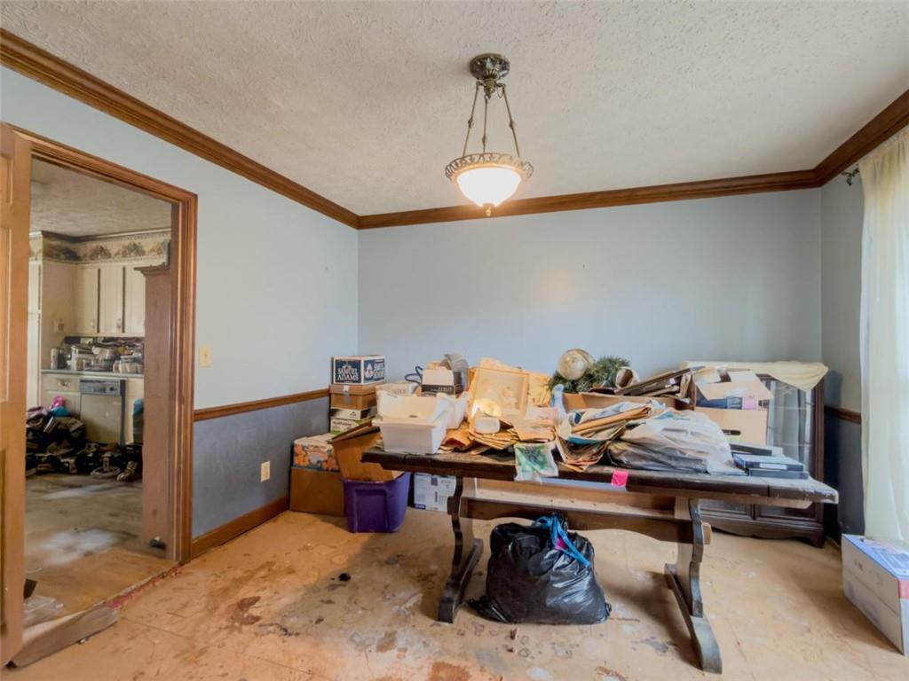 4736 Bridgewater Drive Southwest Lilburn, GA 30047 - Photo 6 of 27