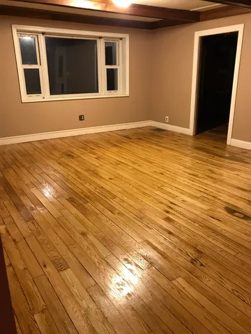 $2,600 | 293 Bear Hill Road, Unit 1, Loudon, NH 03307