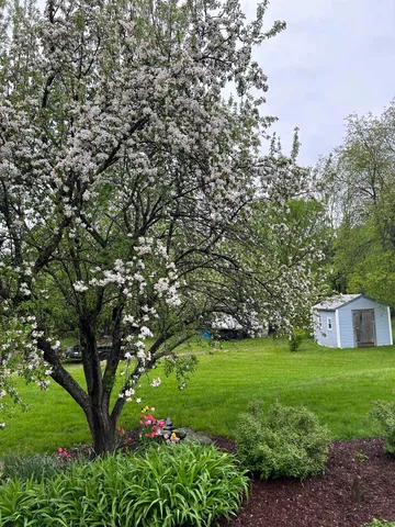 $2,600 | 293 Bear Hill Road, Unit 1, Loudon, NH 03307