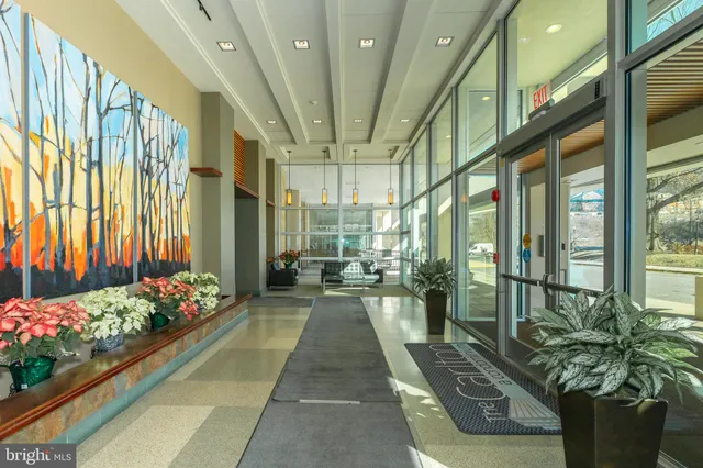 $178,000 | 4600 South Four Mile Run Drive, Unit 623, Arlington, VA 22204