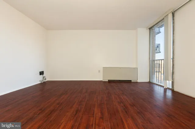 $178,000 | 4600 South Four Mile Run Drive, Unit 623, Arlington, VA 22204