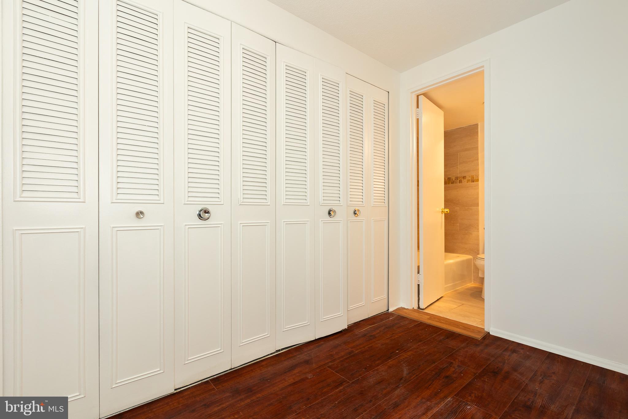 4600 South Four Mile Run Drive, Unit 623 Arlington, VA 22204 - Photo 18 of 47