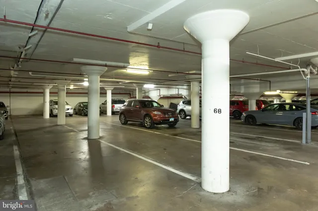 $178,000 | 4600 South Four Mile Run Drive, Unit 623, Arlington, VA 22204