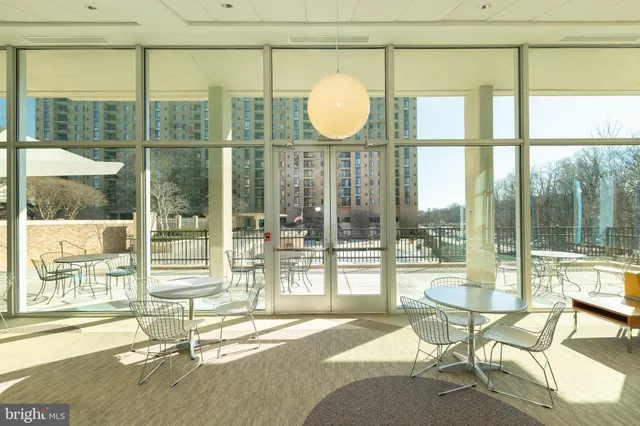 $178,000 | 4600 South Four Mile Run Drive, Unit 623, Arlington, VA 22204