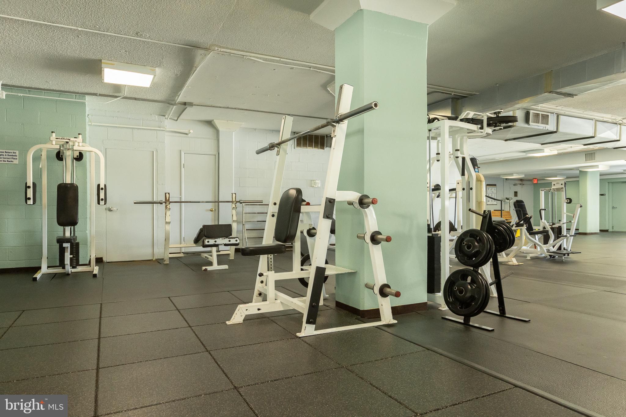 4600 South Four Mile Run Drive, Unit 623 Arlington, VA 22204 - Photo 38 of 47