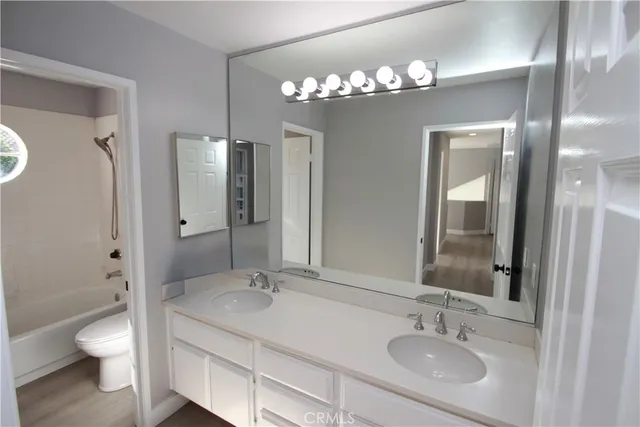 $1,700,000 | 10 Laconia, Irvine, CA 92614