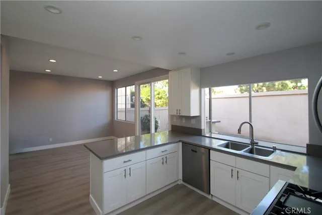 $1,700,000 | 10 Laconia, Irvine, CA 92614