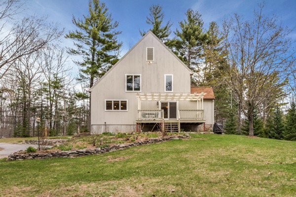 140 South Road Pepperell, MA 01463 - Photo 2 of 30 Gallery Image 2